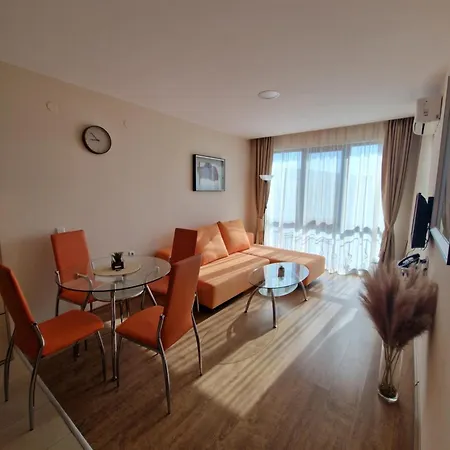 Premier With Pool & Sea View شقة فندقية سفيتي فلاس