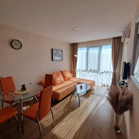Premier With Pool & Sea View سفيتي فلاس