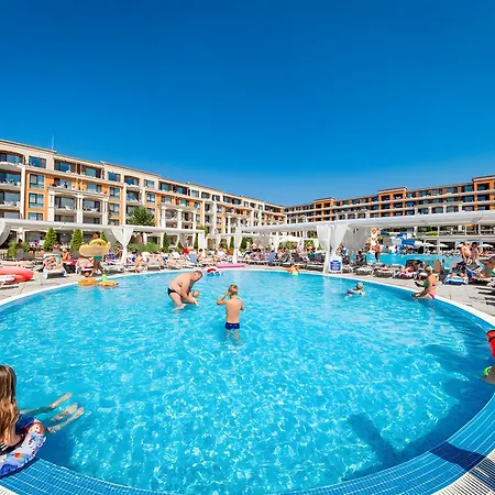 Premier With Pool & Sea View شقة فندقية سفيتي فلاس