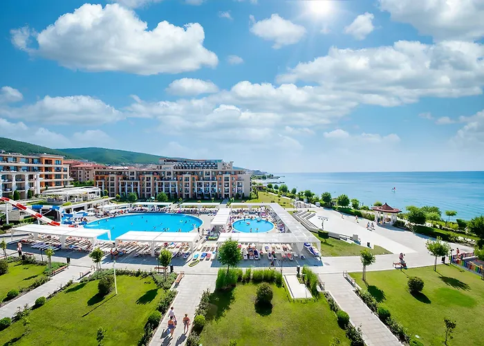 Premier With Pool & Sea View Apartmanhotel Szveti Vlasz