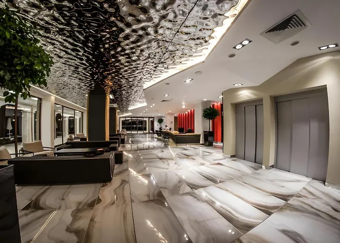 Premier With Pool & Sea View 4*